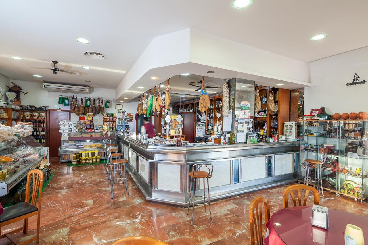 Hotel Restaurante Los Molinos Ecija Exterior photo
